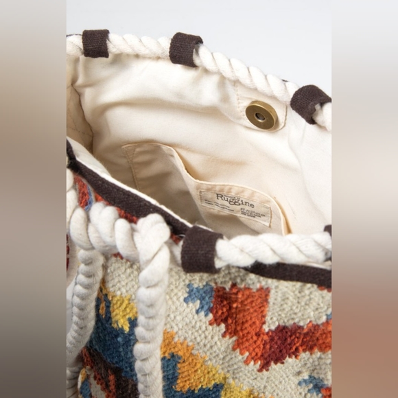 Bucket Shoulder Bag - Boho Ethnic Inspired Navajo Pattern - Handwoven Cotton - Picture 8 of 8